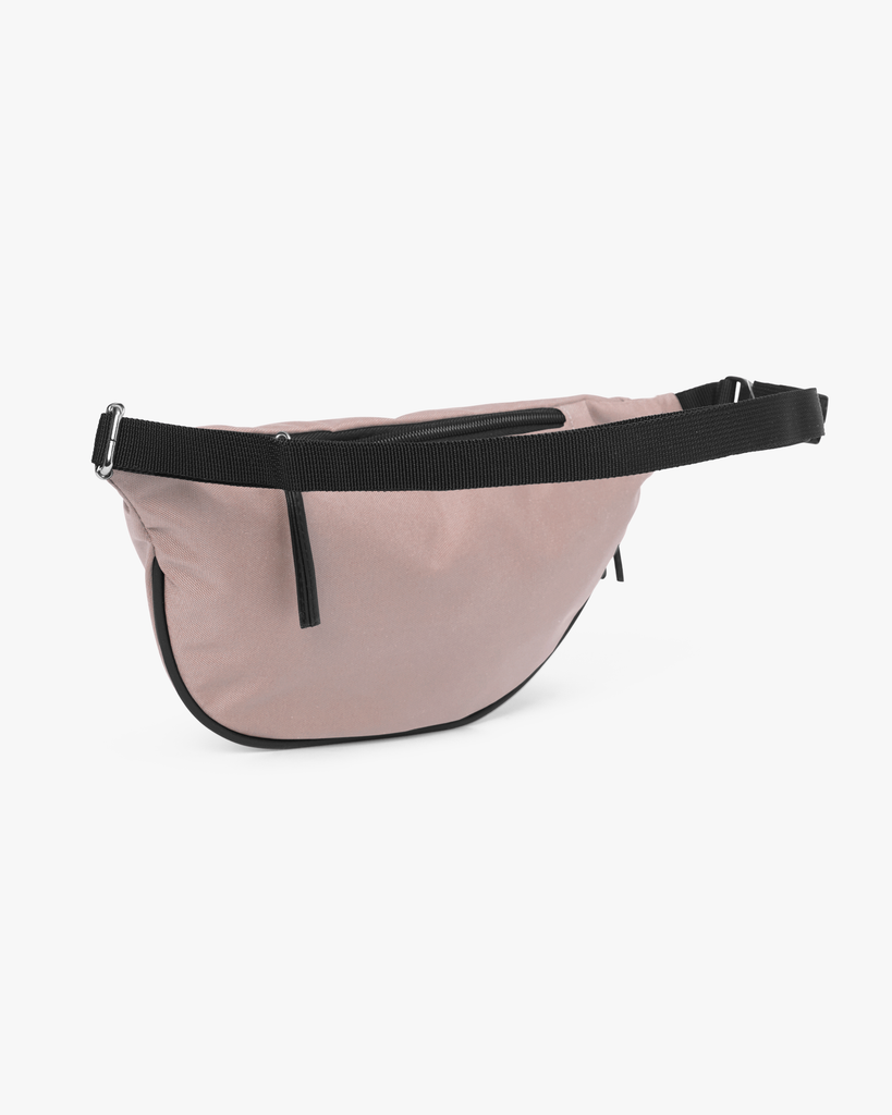 Day Gweneth RE-S Bum