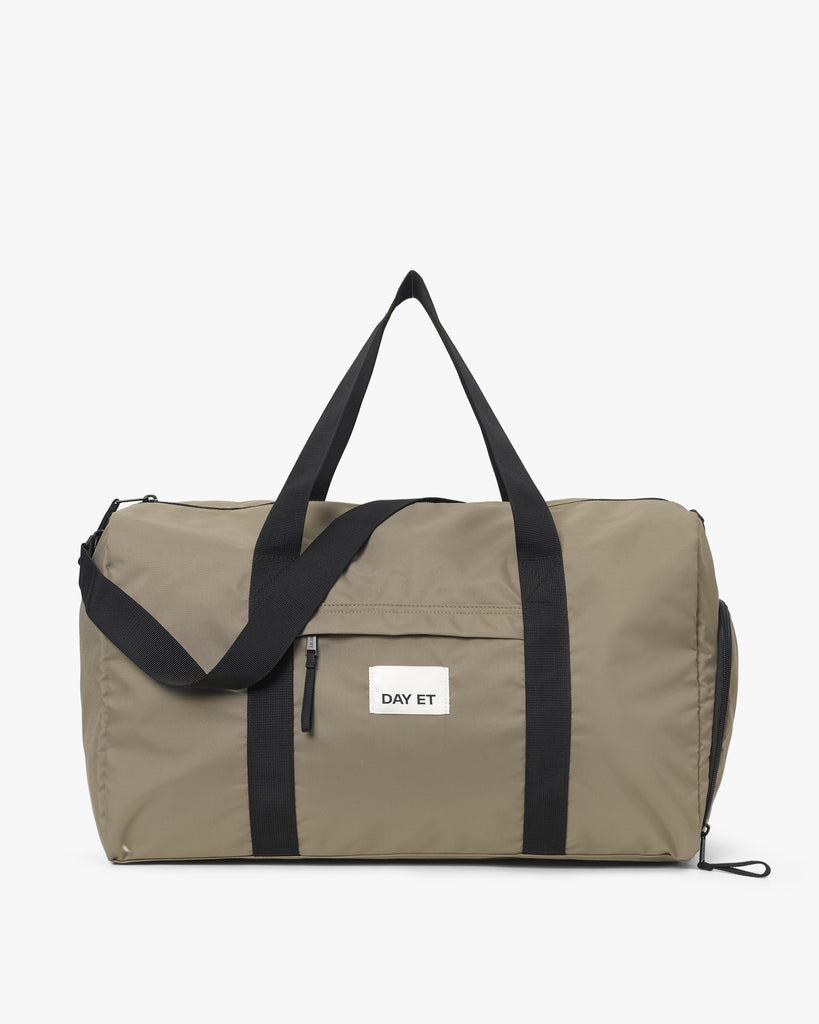 Day Gweneth RE-S Gym Plus